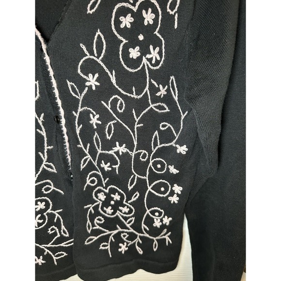 Vintage Heirloom Collectibles Womens M Cottagecore Sweater Embroidered Cardigan - Picture 6 of 7